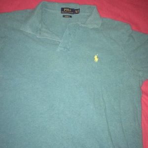 Men’s polo collared T-shirt